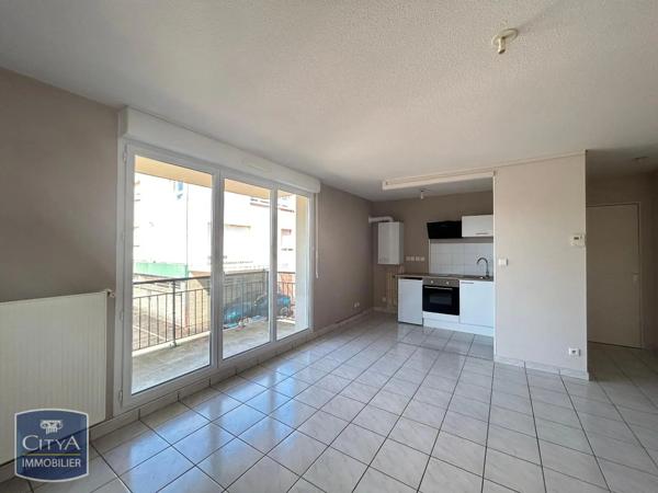 Appartement à louer 2 pièces 46.51m² Morsbach (57600)