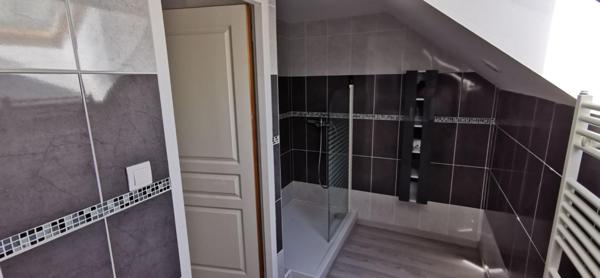 Maison Nevers plain-pied 10 minutes à pied centre-ville habitable de suite