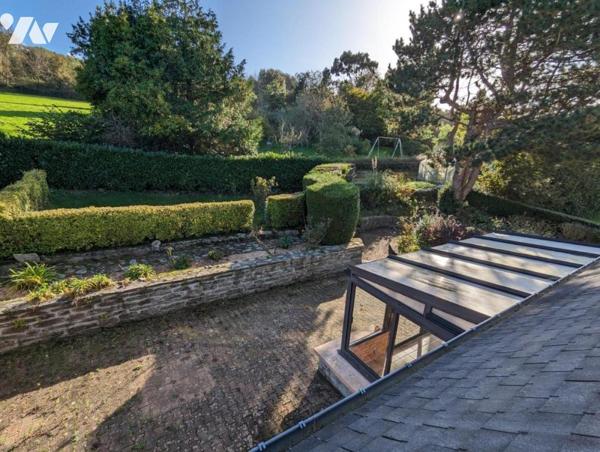 TOURLAVILLE - PAVILLON AVEC AUTONOMIE DE PLAIN PIED ET VUE MER