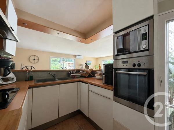 Maison à vendre  4 pièces - 164,79 m 2   AGDE  - 34
