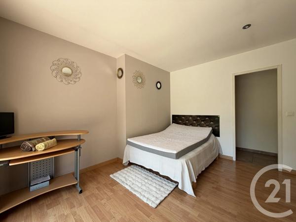 Maison à vendre  4 pièces - 164,79 m 2   AGDE  - 34