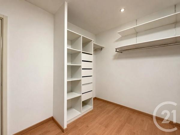 Maison à vendre  4 pièces - 164,79 m 2   AGDE  - 34