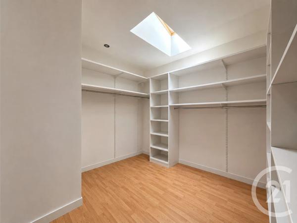 Maison à vendre  4 pièces - 164,79 m 2   AGDE  - 34