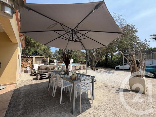 Maison à vendre  4 pièces - 164,79 m 2   AGDE  - 34
