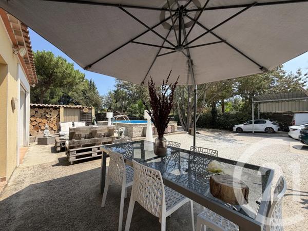 Maison à vendre  4 pièces - 164,79 m 2   AGDE  - 34