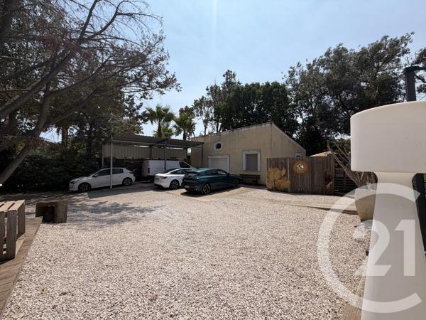 Maison à vendre  4 pièces - 164,79 m 2   AGDE  - 34