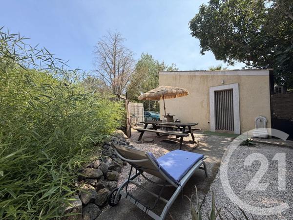 Maison à vendre  4 pièces - 164,79 m 2   AGDE  - 34