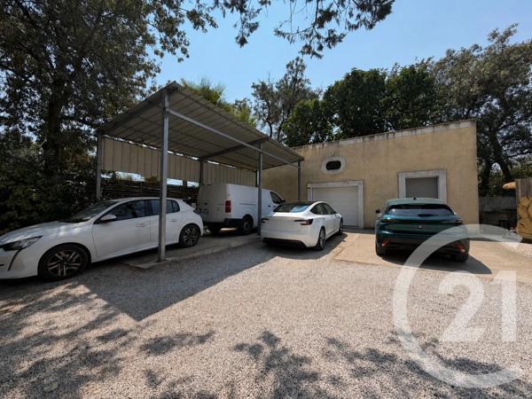 Maison à vendre  4 pièces - 164,79 m 2   AGDE  - 34