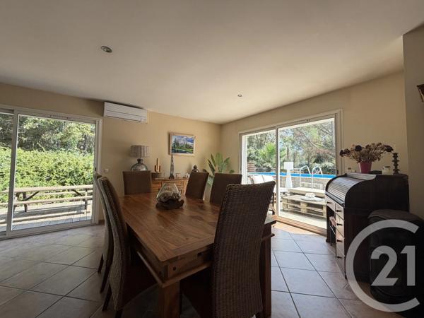 Maison à vendre  4 pièces - 164,79 m 2   AGDE  - 34