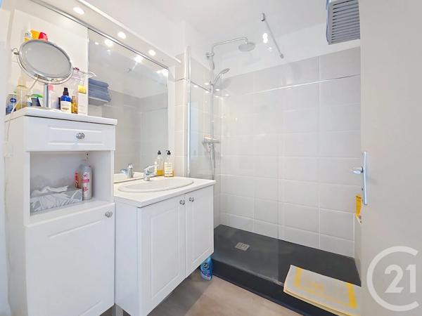 Appartement F2 à vendre  2 pièces - 37,83 m 2   SETE  - 34