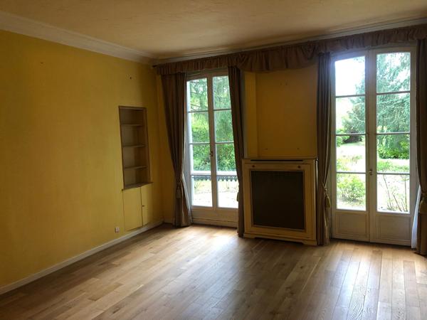 Appartement Maisons Laffitte 2 pièce(s) 52 m2 - place marine - environnement verdoyant 345 000 € **  - Référence  4677