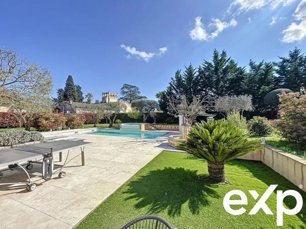 Magnifique Villa avec annexes et piscine