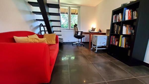 Grande maison au calme, bout d'impasse, grand terrain !