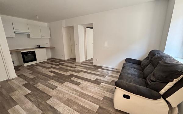 Appartement à vendre    3 pièces • 44,32 m2 Pont-Saint-Vincent