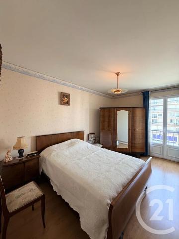 Appartement T4 à vendre  5 pièces - 76,10 m 2   ANNONAY  - 07