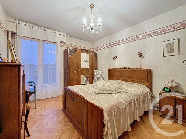 Appartement F4 à vendre  4 pièces - 85,79 m2 LURE - 70