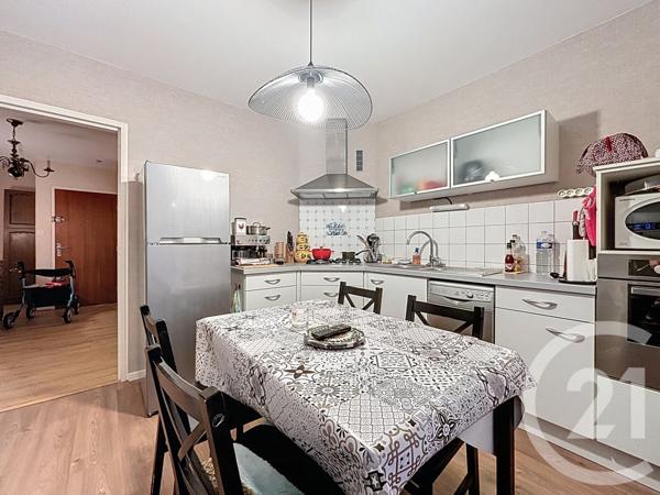 Appartement F4 à vendre  4 pièces - 85,79 m2 LURE - 70