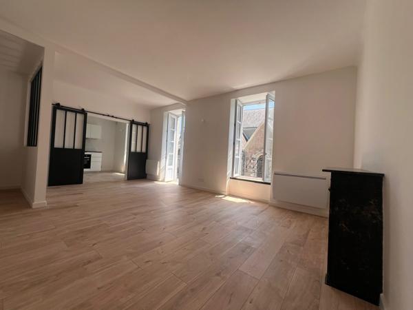 Appartement Duplex Suce Sur Erdre 5 Pièce(s) 119 M2 Carrez/143 M² Au Sol