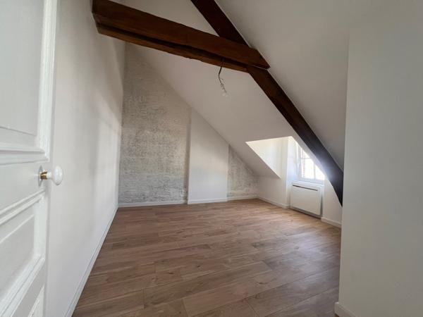 Appartement Duplex Suce Sur Erdre 5 Pièce(s) 119 M2 Carrez/143 M² Au Sol