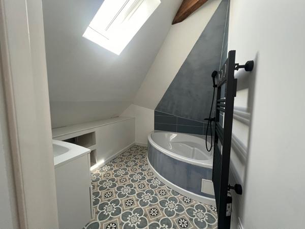 Appartement Duplex Suce Sur Erdre 5 Pièce(s) 119 M2 Carrez/143 M² Au Sol