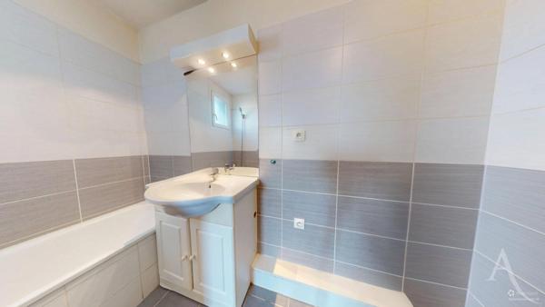 Appartement Grenoble 2 pièce(s) 42.11 m2