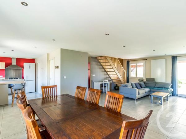 Maison à vendre  6 pièces - 131,30 m 2   JASSANS RIOTTIER  - 01