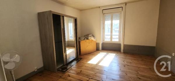 Immeuble à vendre  400 m 2   AURILLAC  - 15