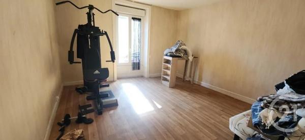 Immeuble à vendre  400 m 2   AURILLAC  - 15