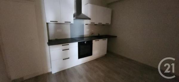 Immeuble à vendre  400 m 2   AURILLAC  - 15