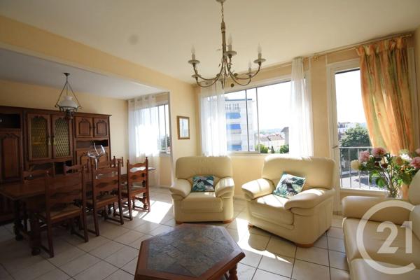 Appartement F3 à vendre  3 pièces - 68,03 m 2   VICHY  - 03