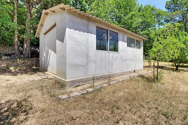 EXCLUSIVITÉ À LORGUES !TRANQUILLITÉ ABSOLUE EN BOUT D'IMPASSE