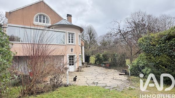 Maison à vendre 6 pièces 166 m² Vaux-le-Pénil