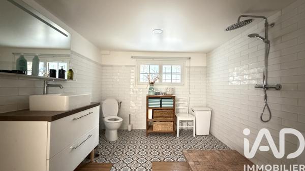 Maison à vendre 6 pièces 166 m² Vaux-le-Pénil