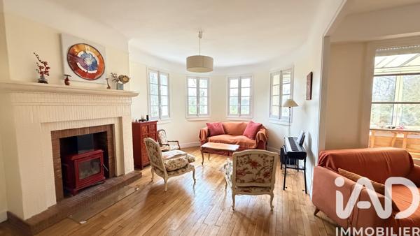 Maison à vendre 6 pièces 166 m² Vaux-le-Pénil