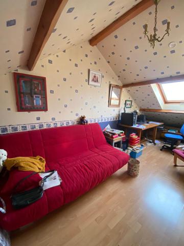 Maison 7 pièces - 140 m²