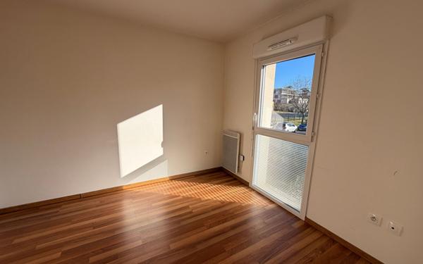 Appartement à louer    1 pièce • 35,73 m2 Saint-Jean-de-la-Ruelle