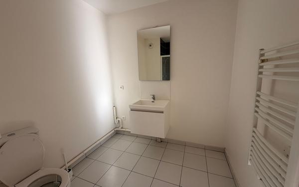 Appartement à louer    1 pièce • 35,73 m2 Saint-Jean-de-la-Ruelle