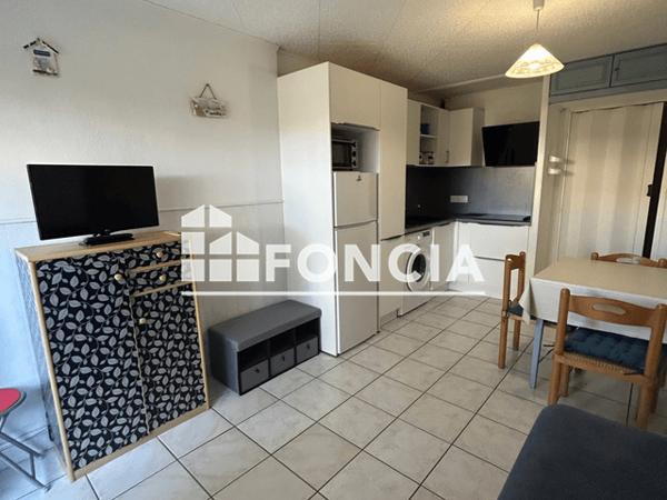 Location Studio meublé 23.6 m² - 80 RUE DES ANEMONES BAT I Le Grau Du Roi 30240