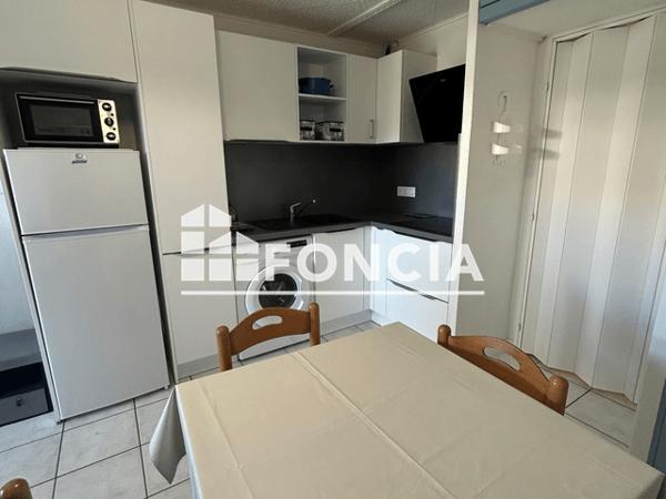 Location Studio meublé 23.6 m² - 80 RUE DES ANEMONES BAT I Le Grau Du Roi 30240