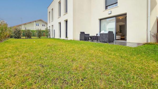 Maison mitoyenne moderne de 107 m²