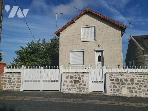 Maison à Vendre à Guéret (23000) en Creuse (23) comprenant :
- Au sous-sol : double garage, bu...