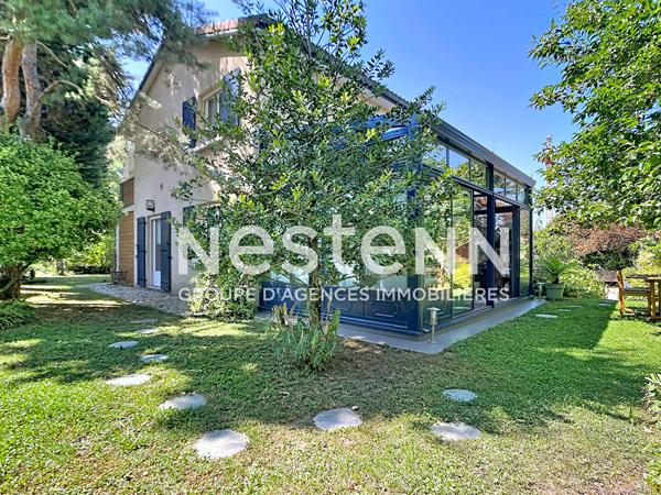 MAISON DE 145 M² ALBIGNY-SUR-SAÔNE AVEC 4 CHAMBRES AVEC JARDIN PAYSAGÉ ET VÉRANDA
