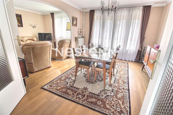 Appartement Venissieux 3 pièce(s) 65 m² Appartement Lumineux - Copropriété  rénové 2021 - Tramway T4 / T10- Métro - Commerces - Ecoles