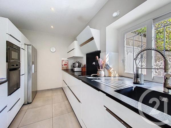 Maison à vendre  7 pièces - 255,35 m 2   AIGUILHE  - 43