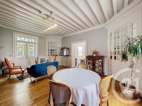 Maison à vendre  7 pièces - 255,35 m 2   AIGUILHE  - 43