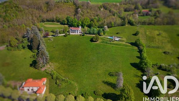 Maison à vendre 14 pièces 690 m² Ornacieux-Balbins