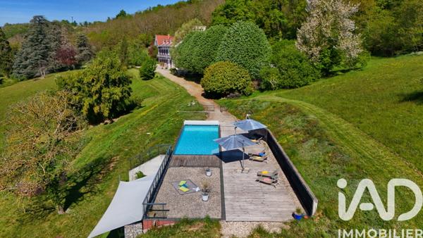 Maison à vendre 14 pièces 690 m² Ornacieux-Balbins