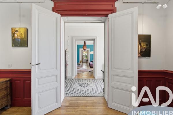 Maison à vendre 14 pièces 690 m² Ornacieux-Balbins
