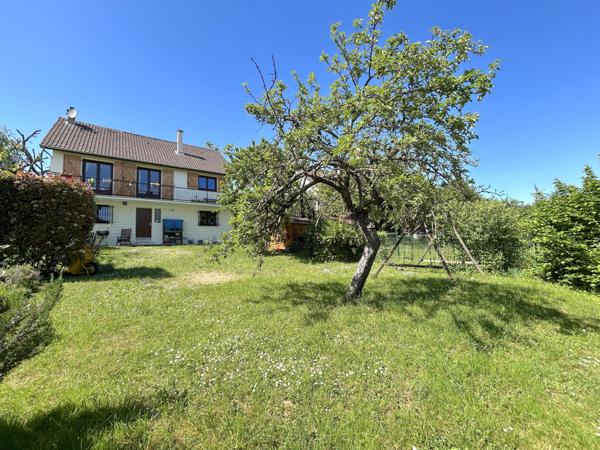 Vente / Maison et grand terrain
