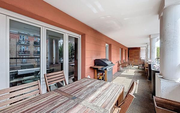 Appartement à vendre    3 pièces • 67,50 m2 Suresnes